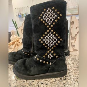 Ugg Boots Womens Size 8 Black Suede Fur Avondale Metal Studded Zipper